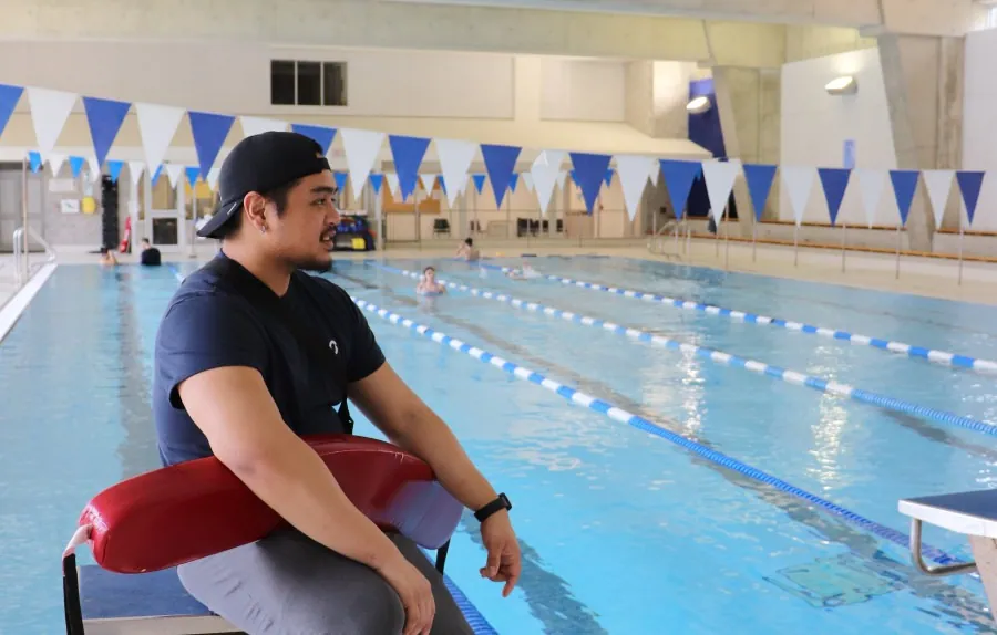Diving Into Leadership: Lifeguard Training Benefits