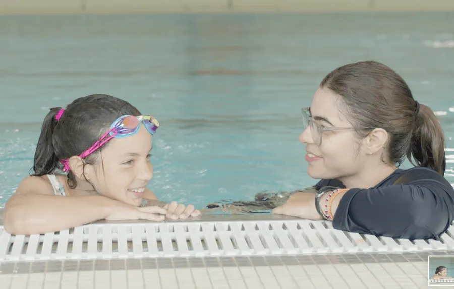 Private Swimming Lessons Toronto: When Does Your Child Need Them?